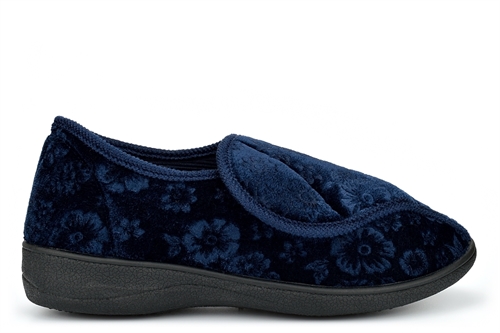 women's slippers with velcro closure