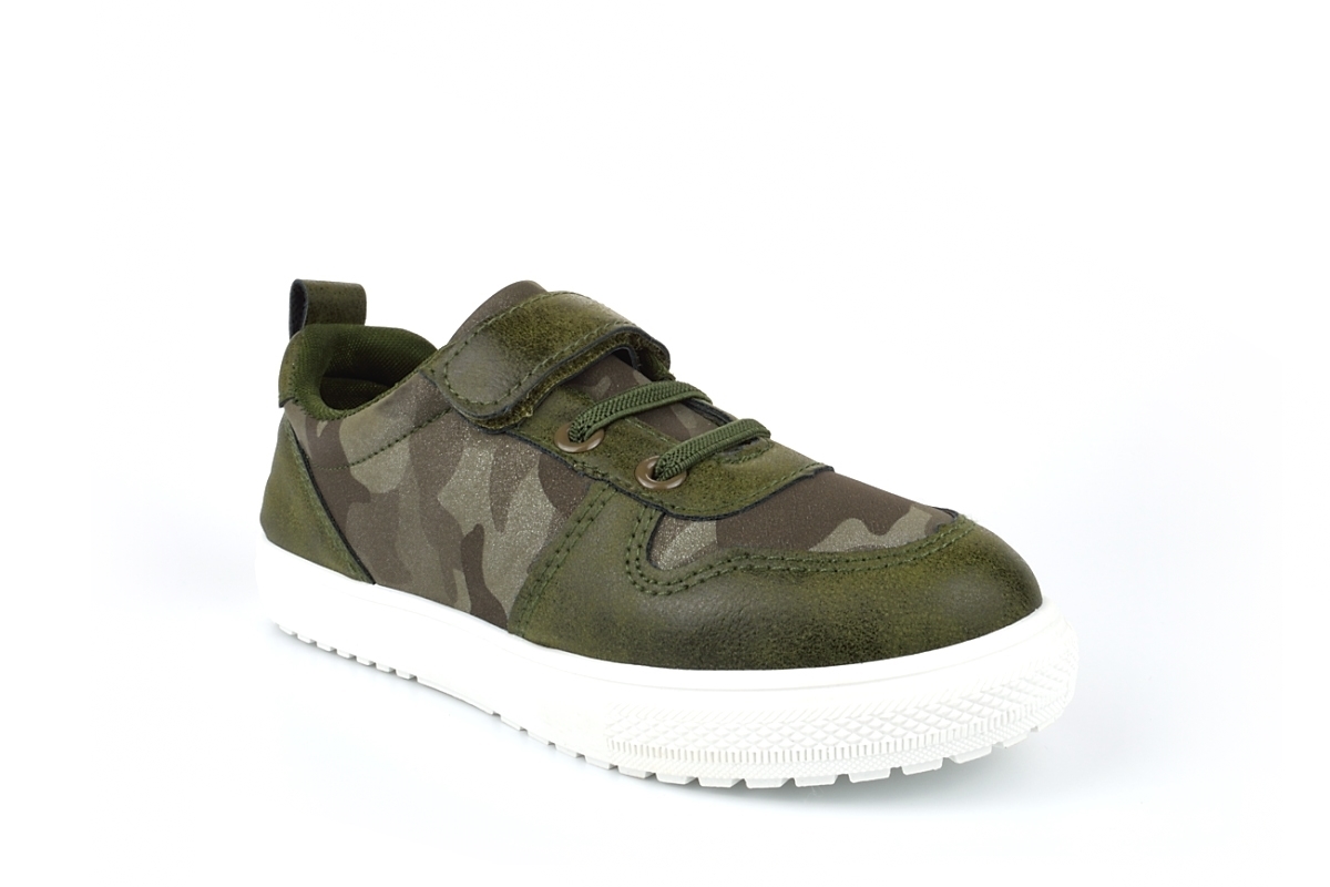 boys camouflage trainers