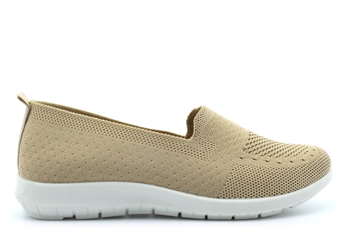 Womens Daphne Slip On Casual Shoes/Womens Slip On Pumps Beige